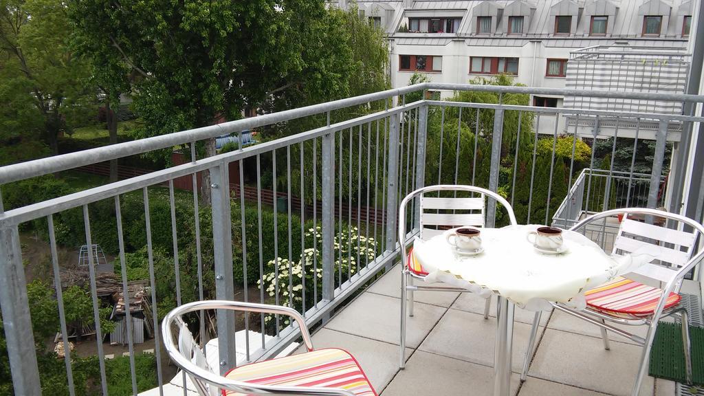 Nordrand-Apartment Vienna Esterno foto