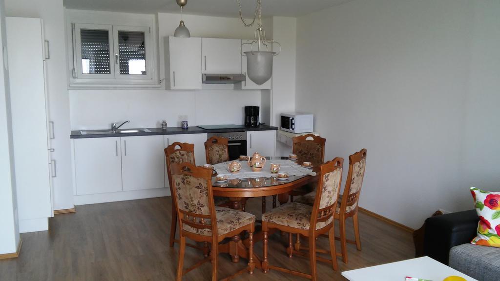 Nordrand-Apartment Vienna Esterno foto